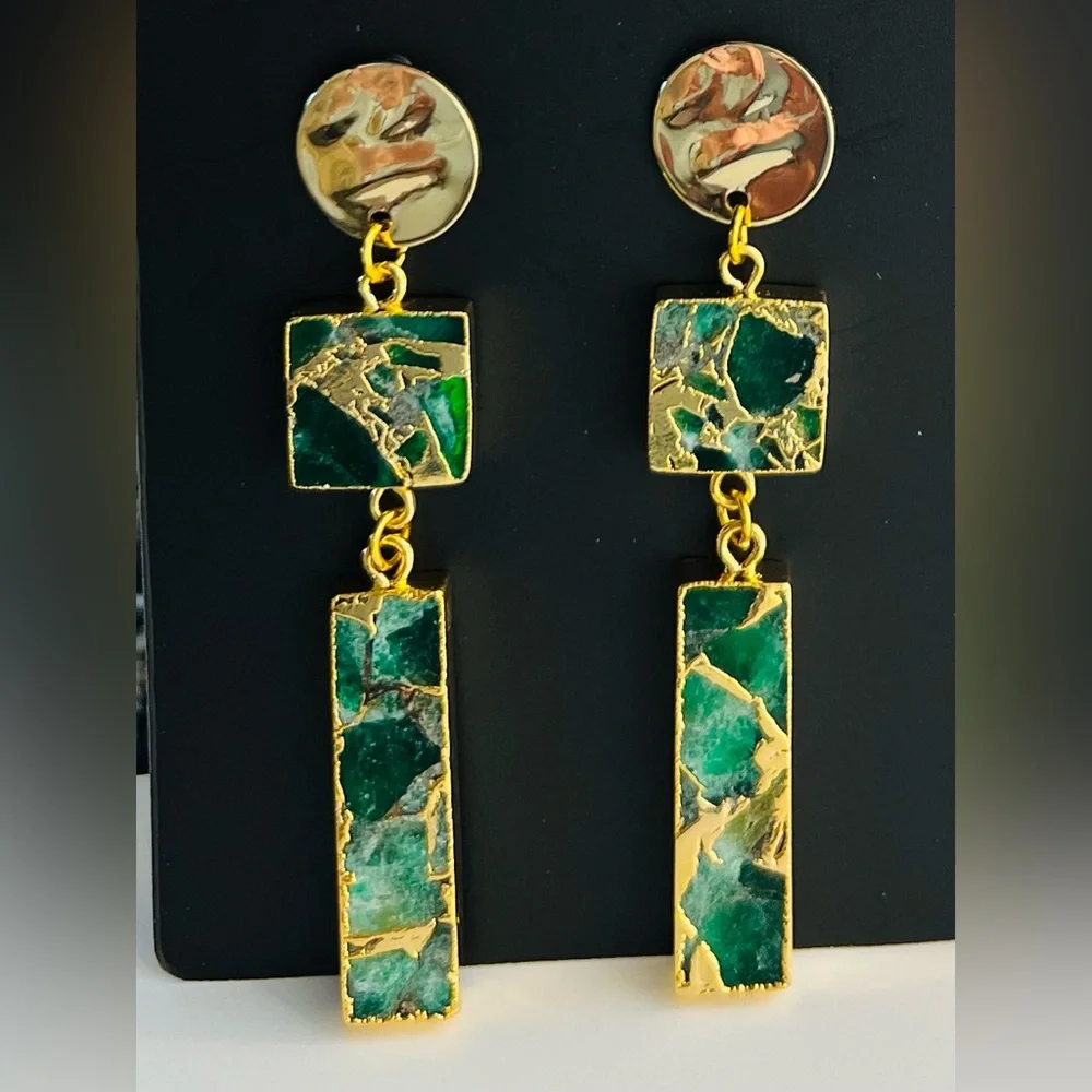 Green and Gold Stone Dangle Earrings - Picture 3 of 3